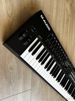 M-Audio Oxygen Pro 61 - 2