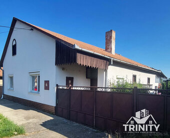 Na predaj 4-izbový rodinný dom s garážou v obci Gbelce - 2