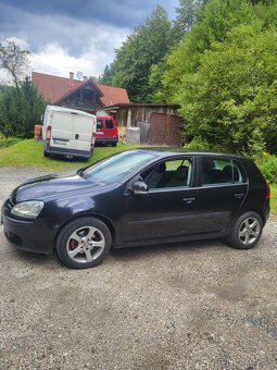 Volkswagen Golf V - 2