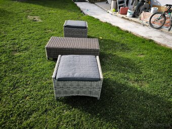 Predám záhradný nabytok - 2