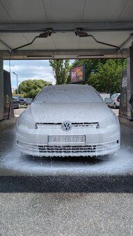 Volkswagen Golf 7 facelift 2.0 TDI 110kw - 2