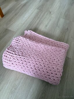 Ručne pletená deka 110x170 pudrovoružová - 2