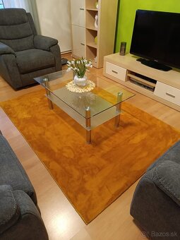 Koberce + stolík - 2