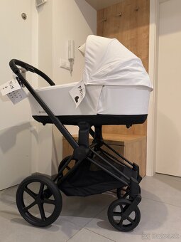 Cybex priam 4.0 off white nový - 2
