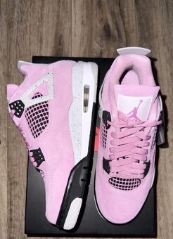 Air Jordan 4 orchid - 2
