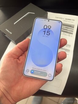 Samsung Galaxy S25 - 2