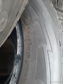Celrocne pneu 255/55 R18 - 2