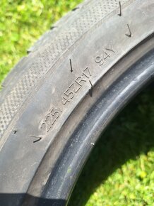 Letne pneumatiky 245/45 r17 Hankook - 2