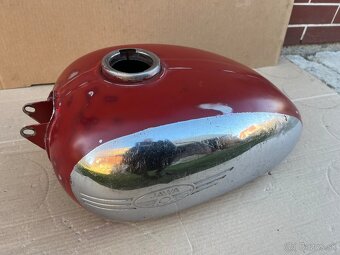 Nádrž Jawa 250/350 Panelka, Športka - 2