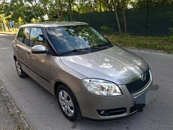 ŠKODA FABIA 2 1,4 16W BEZ KOROZIE SERVISNA KNIHA - 2