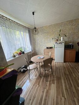 Podnájom 1izbový byt MC Handlová - 2