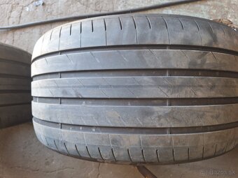 275/30 r20 Goodyear - 2