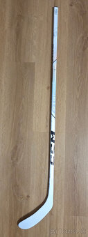 Hokejka CCM Ribcor Trigger 9 Pro junior White - 2