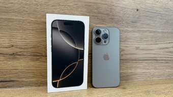 Apple iPhone 16 Pro 128 GB - 2