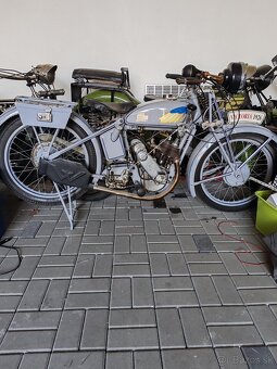 Predám krásny motocykel Victoria rok 1926 200cm3 cena 6200€ - 2