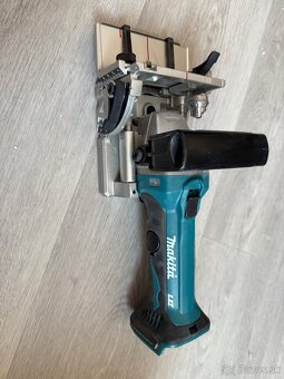Aku fréza lamelovacia Makita DPJ180Z / LXT - 2