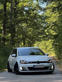 VW Golf 7 GTI - 2