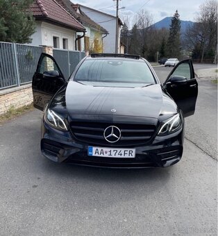 MERCEDES BENZ E350 AMG - 2