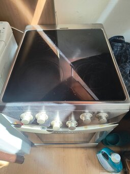 Sporák Gorenje sklokeramický 50cm - 2