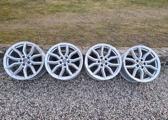 4ks diskov 5x112 9j ET38 R19 OEM - 2