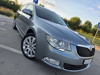 Škoda Superb Combi 3.6 FSI V6 4x4 Elegance DSG, FULL - 2