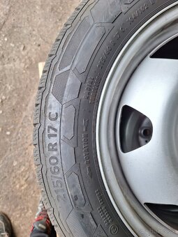 215/60 R17 C 5x120 - 2