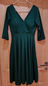 Zelené nove šaty - 2