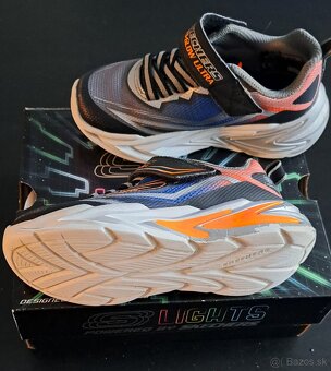 Svietiace tenisky Skechers 27 - 2