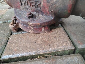 Zverák YORK 150 - 2