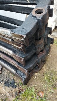 Liatinový kotol - 2