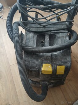 Priemyselny vysavac - 2