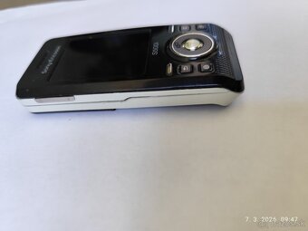 Sony Ericsson S500i za symbolických 5€ - 2