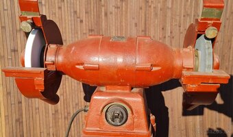 Brúska dvojkotúčová 250 - 2