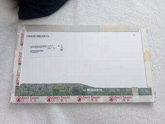 predám 15.6" LED displej , HD+ 1600x900 ,, B156RW01 - 2