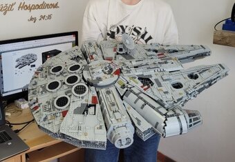 Lego star wars 75192 millennium falcon - 2