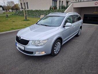 Škoda Superb 2.0 TDI Elegance - 2
