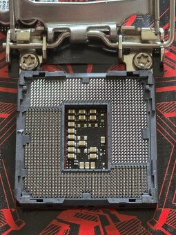 herna Asus EX-B250-V7+procesor i3 a chladic - 2