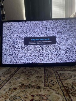 SAMSUNG TV 32" - 2