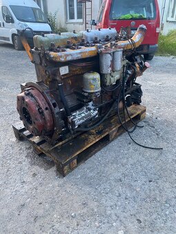 Motor zetor URII 6V - 2