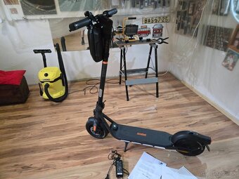 SEGWAY NINEBOT F2 - 2