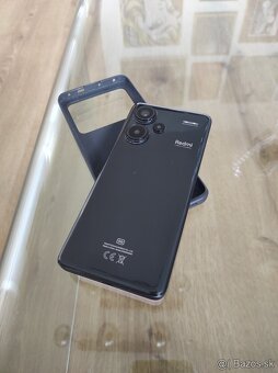Predám výkonný mobilný telefón Redmi Note 13 Pro+ 5G 12/512G - 2