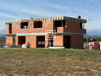 UVÁDZACIA CENA Novostavba Dvojdom - VÝCHODNÉ MOKRANCE - 2