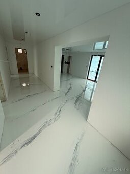 Mikrocement, liate podlahy - 2