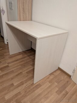 kancelársky stôl - 2