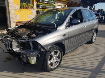 FIAT CROMA 1,9D  88KW  RV.2008 - 2
