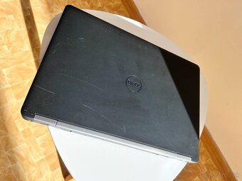 Notebook 14" DELL.Intel i5-6300U 2x2,40GHz.8gb ram.120g SSD - 2