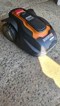 Na predaj robotická kosačka landroid Worx WG794E - 2