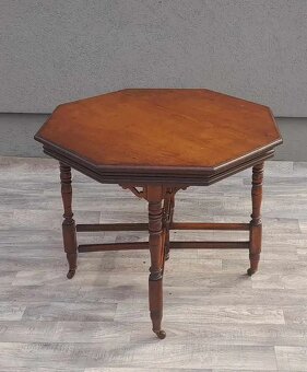 Stolík Edwardský vintage príručný . - 2