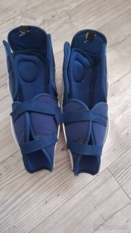 Chrániče na hokej - 2