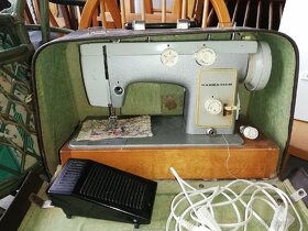 Šijací stroj písací stroj vaha - 2